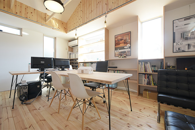 Project『有限会社小林設計所　弟ノ下事務所』事務室（インダストリアルな空間）